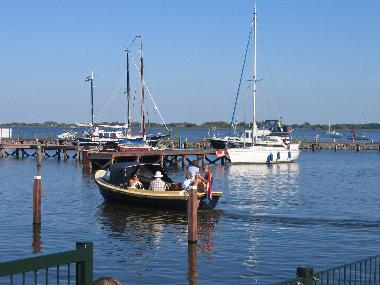 Maison de vacances /en/au balk (Friesland)ou appartement ou maison de vacances