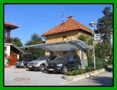 Chambre avec petit d�jeuner �/en/au Naklo (Naklo)ou appartement ou maison de vacances