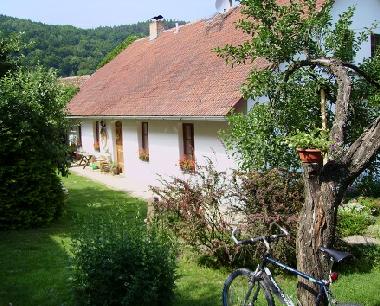 Maison de vacances �/en/au Sazava (Stredocesky Kraj)ou appartement ou maison de vacances