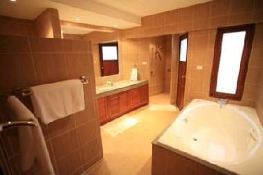 Maison de vacances �/en/au Kathu (Phuket)ou appartement ou maison de vacances