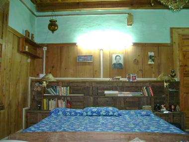 Maison de vacances �/en/au CHAUPAL (Himachal Pradesh)ou appartement ou maison de vacances