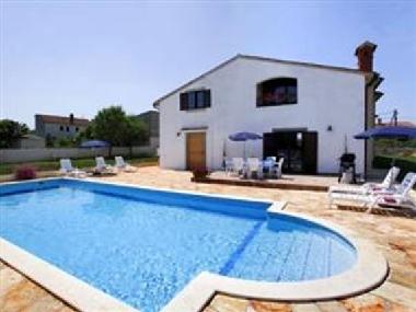 Maison de vacances �/en/au Muntic (Istarska)ou appartement ou maison de vacances