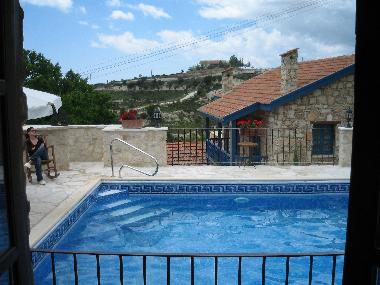 Maison de vacances /en/au Vouni (Limassol)ou appartement ou maison de vacances