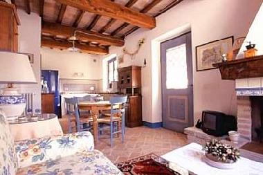 Maison de vacances �/en/au Pantalla (Perugia)ou appartement ou maison de vacances