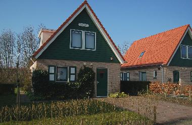Maison de vacances /en/au Zonnemaire (Zeeland)ou appartement ou maison de vacances