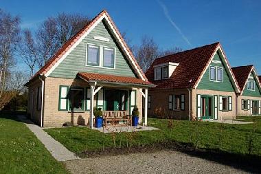 Maison de vacances /en/au Zonnemaire (Zeeland)ou appartement ou maison de vacances