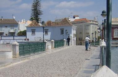 Maison de vacances /en/au TAVIRA (Algarve)ou appartement ou maison de vacances