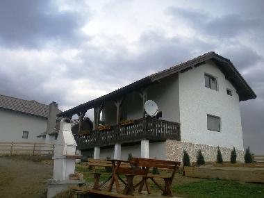 Maison de vacances �/en/au Moieciu (Brasov)ou appartement ou maison de vacances