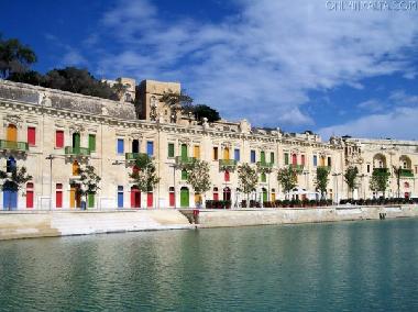 Maison de vacances �/en/au valletta (Malte)ou appartement ou maison de vacances