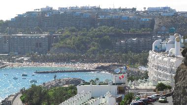 Vue de la plage de Anfi del Mar