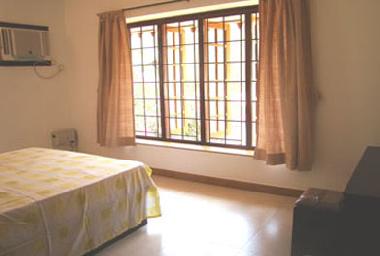 Maison de vacances �/en/au Dona Paula (Goa)ou appartement ou maison de vacances
