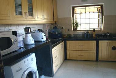 Maison de vacances �/en/au Dona Paula (Goa)ou appartement ou maison de vacances