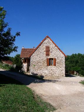 Maison de vacances /en/au St jean de trezy (Sane-et-Loire)ou appartement ou maison de vacances