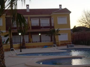 Maison de vacances /en/au Pinoso (Alicante / Alacant)ou appartement ou maison de vacances