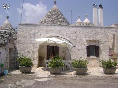 Maison de vacances �/en/au locorotondo (Bari)ou appartement ou maison de vacances