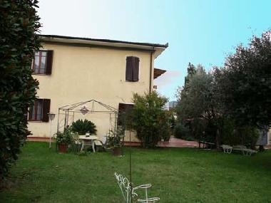 Maison de vacances /en/au Camaiore (Lucca)ou appartement ou maison de vacances