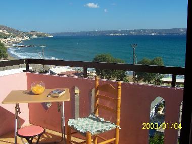 Htel /en/au Kalives (Chania)ou appartement ou maison de vacances