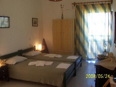 Htel /en/au Kalives (Chania)ou appartement ou maison de vacances