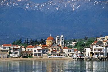 Htel /en/au Kalives (Chania)ou appartement ou maison de vacances