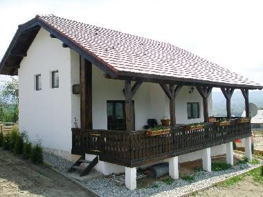 Maison de vacances �/en/au Moieciu (Brasov)ou appartement ou maison de vacances