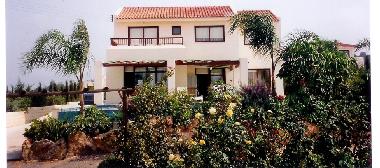 Maison de vacances �/en/au Protaras (Famagusta)ou appartement ou maison de vacances
