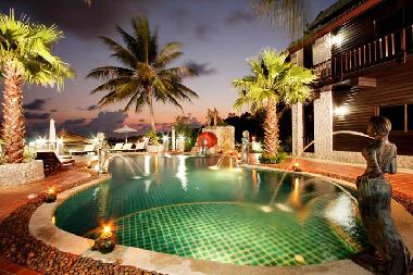 Htel /en/au Kata (Phuket)ou appartement ou maison de vacances
