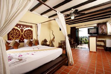 Htel /en/au Kata (Phuket)ou appartement ou maison de vacances