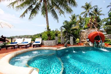 Htel /en/au Kata (Phuket)ou appartement ou maison de vacances
