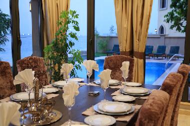 Maison de vacances �/en/au Frond F (Dubayy)ou appartement ou maison de vacances