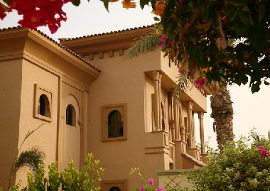 Maison de vacances �/en/au Frond F (Dubayy)ou appartement ou maison de vacances