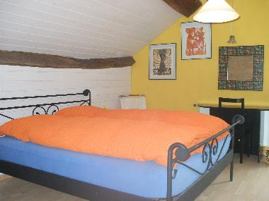 Maison de vacances �/en/au passenans (Jura)ou appartement ou maison de vacances