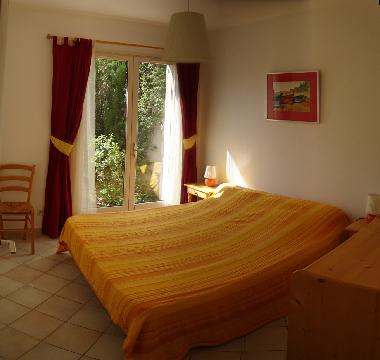 Maison de vacances �/en/au PORTO VECCHIO (Corse-du-Sud)ou appartement ou maison de vacances