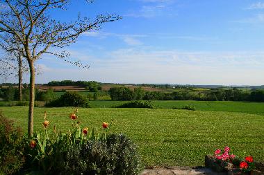 Maison de vacances �/en/au Juignac (Charente)ou appartement ou maison de vacances