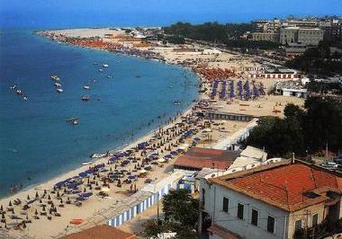 Appartement de vacances �/en/au Soverato-Davoli.... (Catanzaro)ou appartement ou maison de vacances