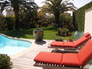 Maison de vacances �/en/au Villeneuve Loubet (Alpes-Maritimes)ou appartement ou maison de vacances