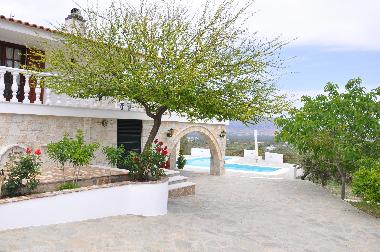 Maison de vacances �/en/au Megara (Attiki)ou appartement ou maison de vacances