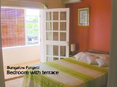 Maison de vacances �/en/au Trou aux Biches (Pamplemousses)ou appartement ou maison de vacances