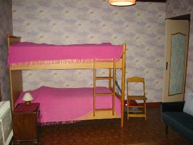 Maison de vacances /en/au Romenay (Sane-et-Loire)ou appartement ou maison de vacances