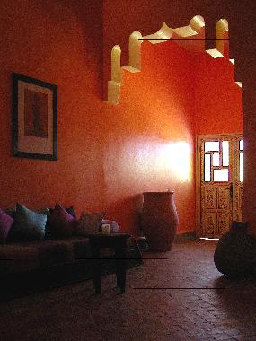 Chambre avec petit d�jeuner �/en/au N