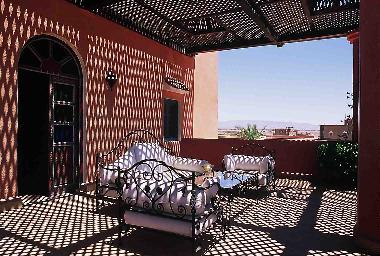 Chambre avec petit d�jeuner �/en/au N