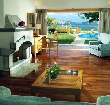 H�tel �/en/au Elounda (Lasithi)ou appartement ou maison de vacances