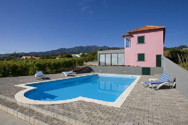 Maison de vacances �/en/au S�o Jorge (Madeira)ou appartement ou maison de vacances