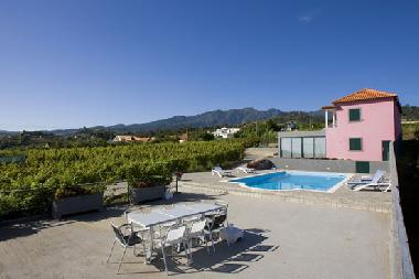 Maison de vacances �/en/au S�o Jorge (Madeira)ou appartement ou maison de vacances