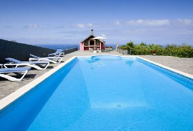 Maison de vacances �/en/au S�o Jorge (Madeira)ou appartement ou maison de vacances