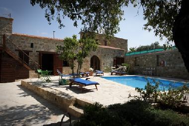 Maison de vacances �/en/au Khirokitia (Larnaca)ou appartement ou maison de vacances
