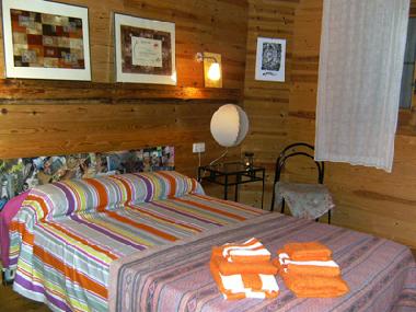 Chambre avec petit djeuner /en/au Massanes (Girona)ou appartement ou maison de vacances