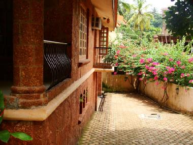 Maison de vacances �/en/au Dona Paula (Goa)ou appartement ou maison de vacances