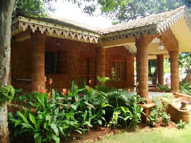 Maison de vacances �/en/au Dona Paula (Goa)ou appartement ou maison de vacances