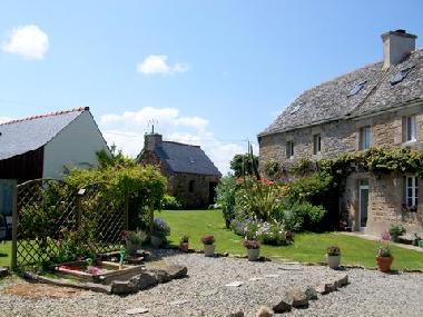 Maison de vacances �/en/au Plougasnou (Finist�re)ou appartement ou maison de vacances