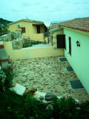 Maison de vacances �/en/au Capo Comino (Nuoro)ou appartement ou maison de vacances